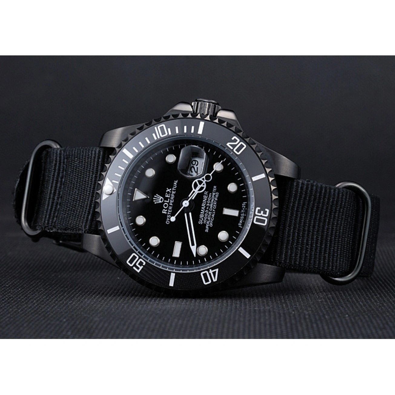 Aaa fake watches Black Strap Nylon Rolex Submariner 622006 1014